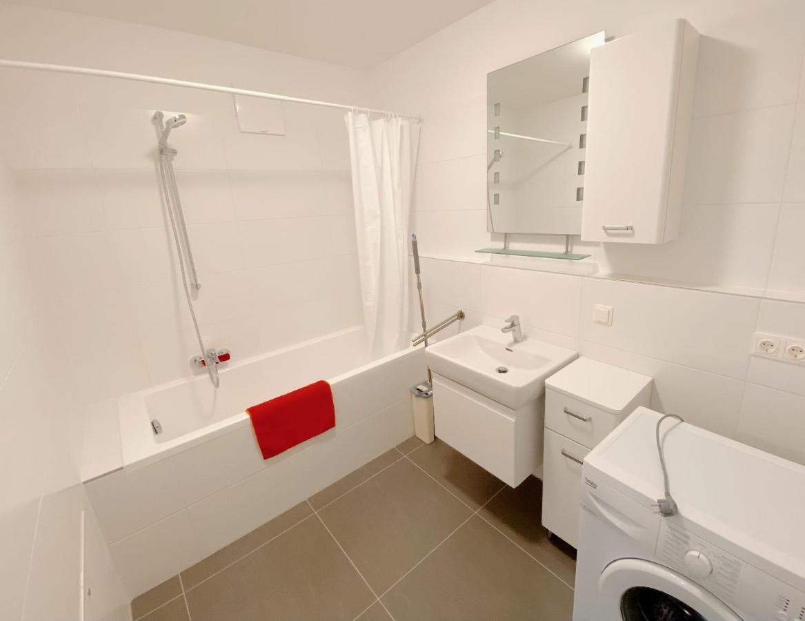 U1 Alte Donau Old Danube City Apartment 2 Viena Exterior foto
